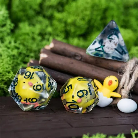 Roll and Roost | Limited Spring Giant Dice Bath Bomb with Chicken Dice Set
