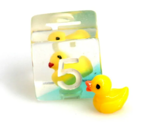 Duckie | DiceBomb™ Dice Set Inside | Raspberry Fizz Scented Bath Bomb