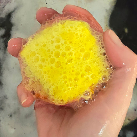 Dragonsblood DiceBomb™ | Dragonsblood Scented Dragon Egg Dice Set Bath Bomb