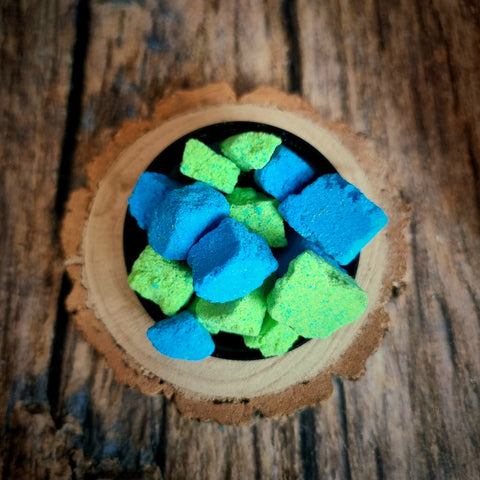 Huntress  | Vox Bathina Bath Bomb | Rose Petal Jam Scented Bath Rocks