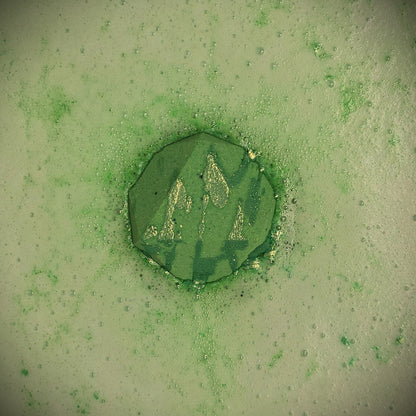 The Wild | Black Cedarwood & Juniper Bath Bomb | Official Natural Six